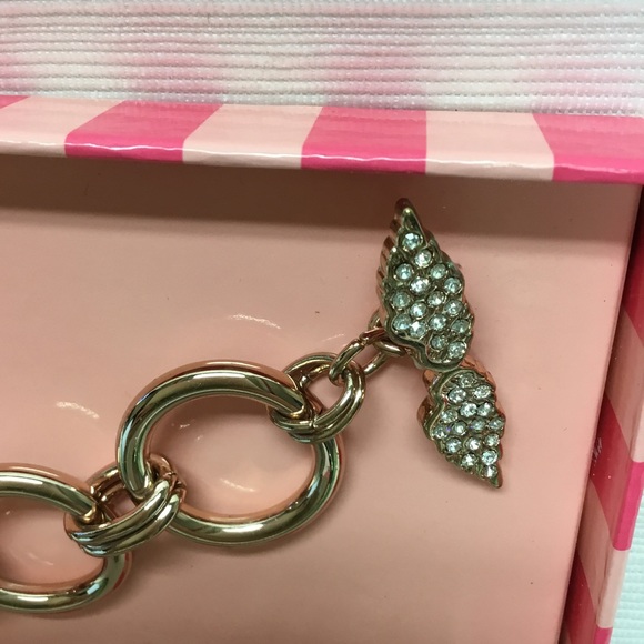 Victoria’s Secret New Bracelet in Original Box - Picture 4 of 6